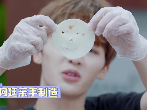 探索一面亲上边一面膜下边的奇妙世界