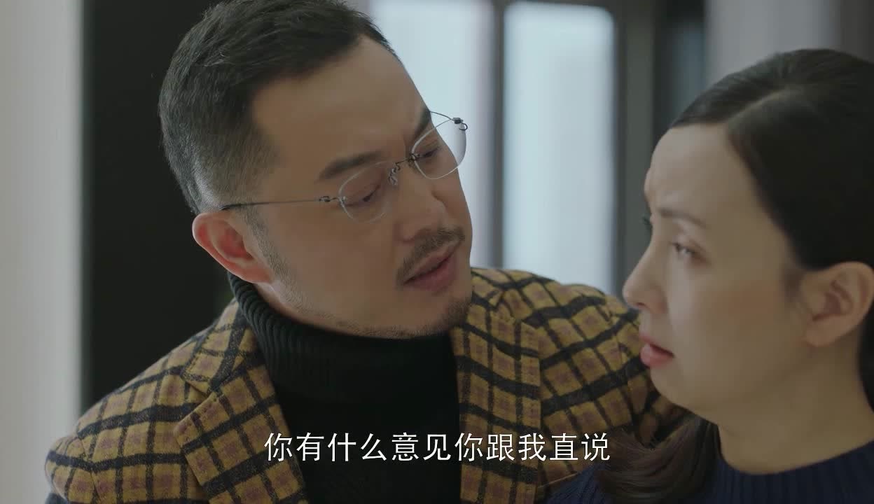 关于我和两个小婕子的亲密视频-第2张图片