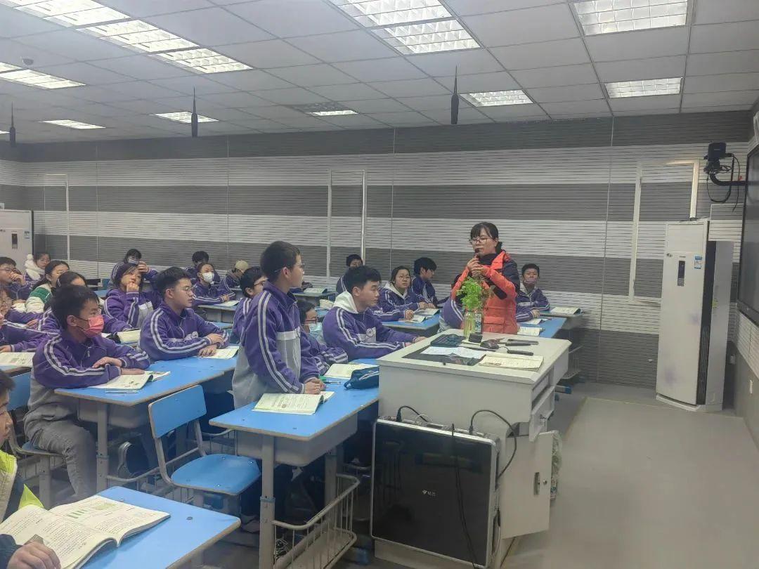生物课当着全班人的面做到高生物课上的精彩展示，当着全班人的面做到高-第3张图片