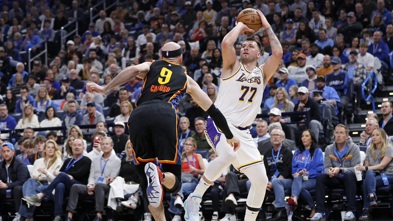 NBA历史十佳球，经典时刻的永恒记忆-第3张图片