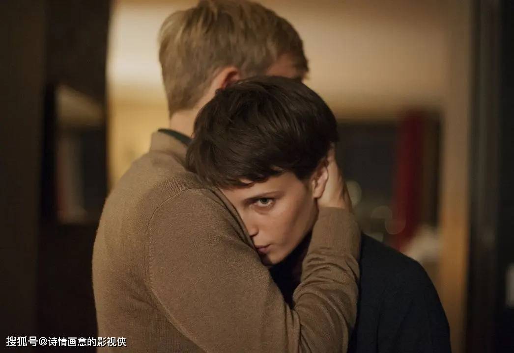 放纵之风与伦理的界限——关于粗大与高潮的探讨-第2张图片