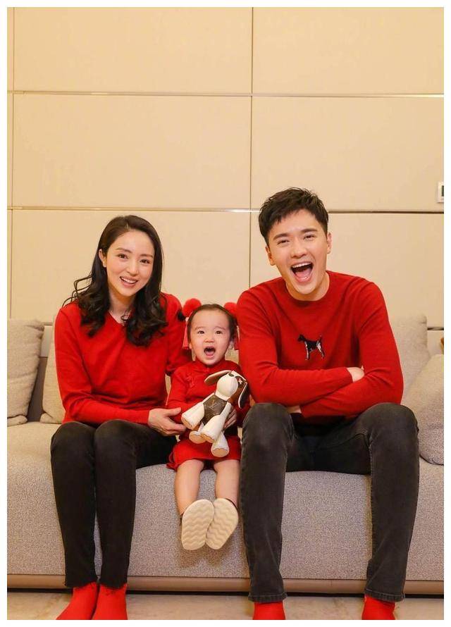 董璇高云翔的浪漫婚礼，爱情与幸福的完美结合-第2张图片