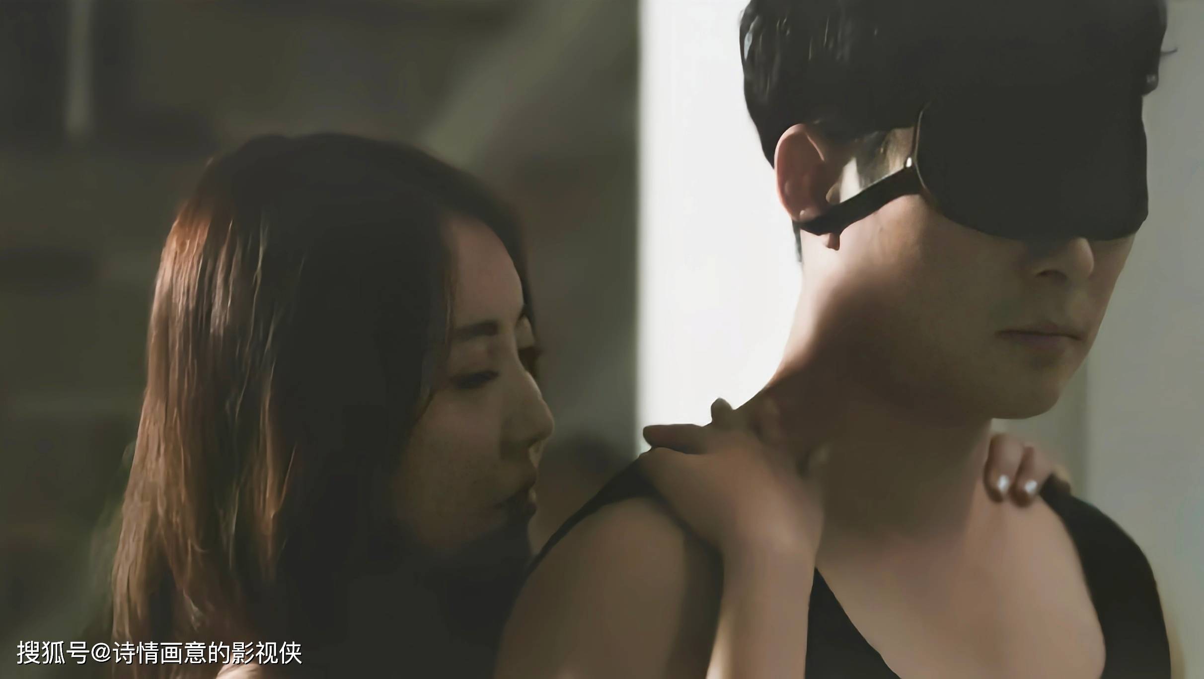 熟睡的人妻遭遇公侵犯电影的伦理探讨
