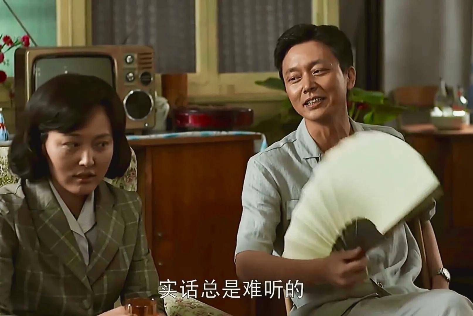 和父母四个人换着玩好个换位体验，与父母四人共度欢乐时光