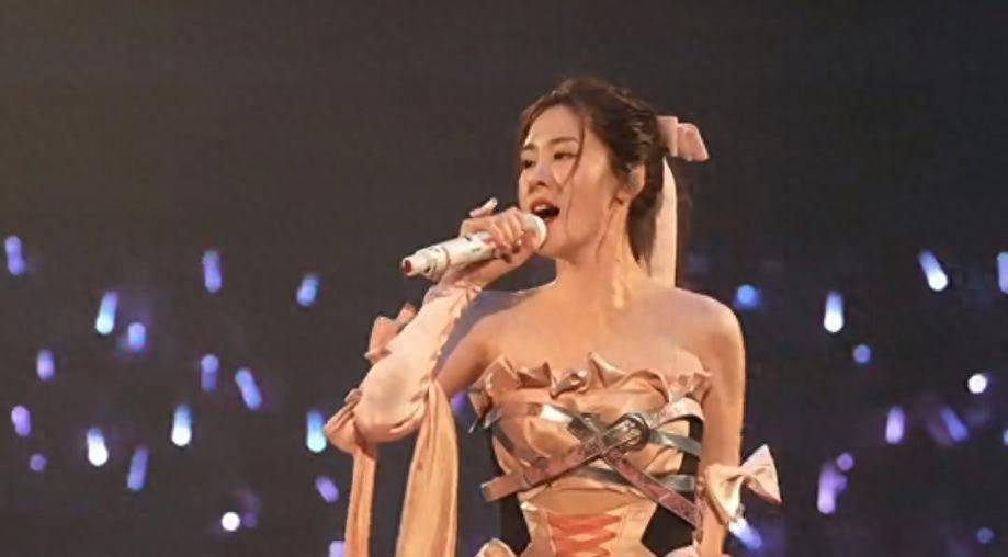 冲田杏梨的电影哪个网站有冲田杏梨，电影中的璀璨明星-第3张图片