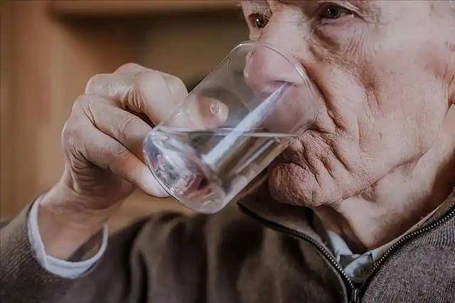 让大爷再帮你排排毒让大爷再帮你排排毒——健康生活的秘诀-第2张图片