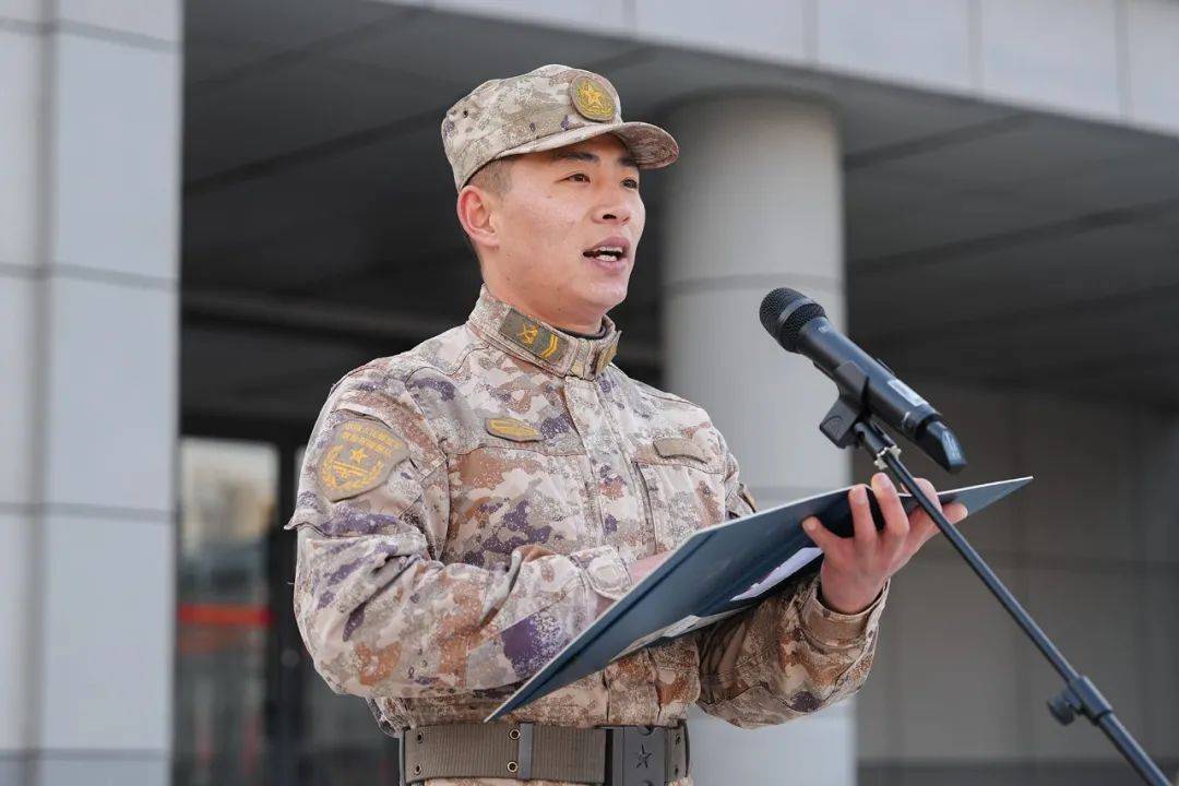 面对挑战，我与我的当兵男友的亲密关系