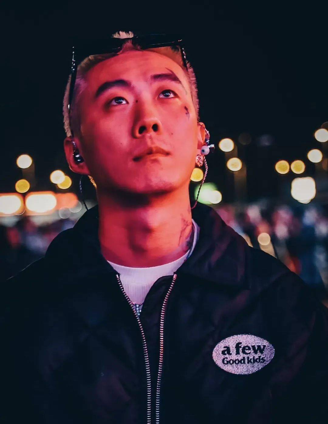 免费欧洲最强RAPPER潮水喷免费音乐盛宴，欧洲最强RAPPER的潮水喷涌