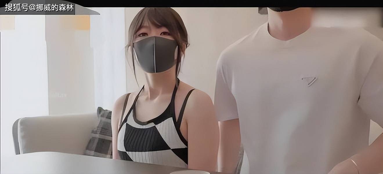 玩偶姐姐摘下口罩的照片图片玩偶姐姐摘下口罩的神秘照片揭秘-第2张图片