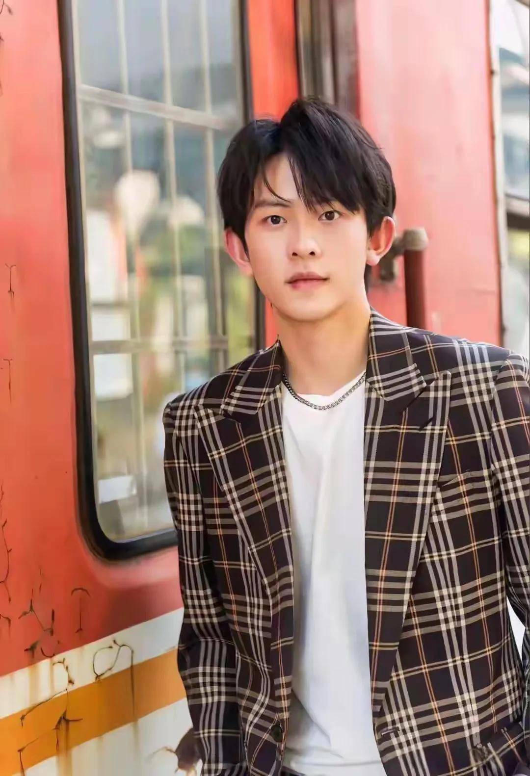 中国男同chinesebooys中国男同，多元文化中的独特群体-第2张图片