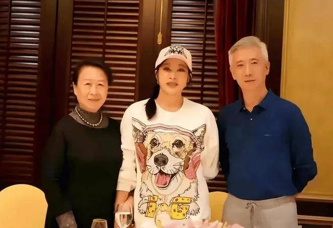 中国老太与她的grany故事-第1张图片