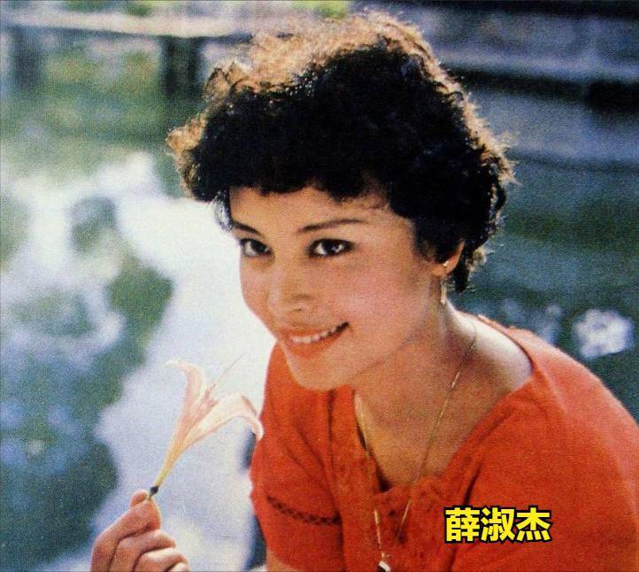 公与淑婷厨房的烹饪之旅，记录一次特殊的视频经历-第2张图片
