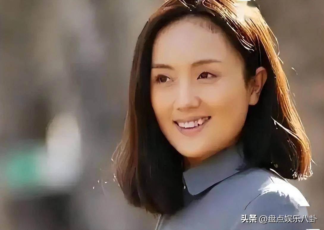 媛媛老赵赵亮老赵与媛媛的厨房时光，视频播放的温馨瞬间