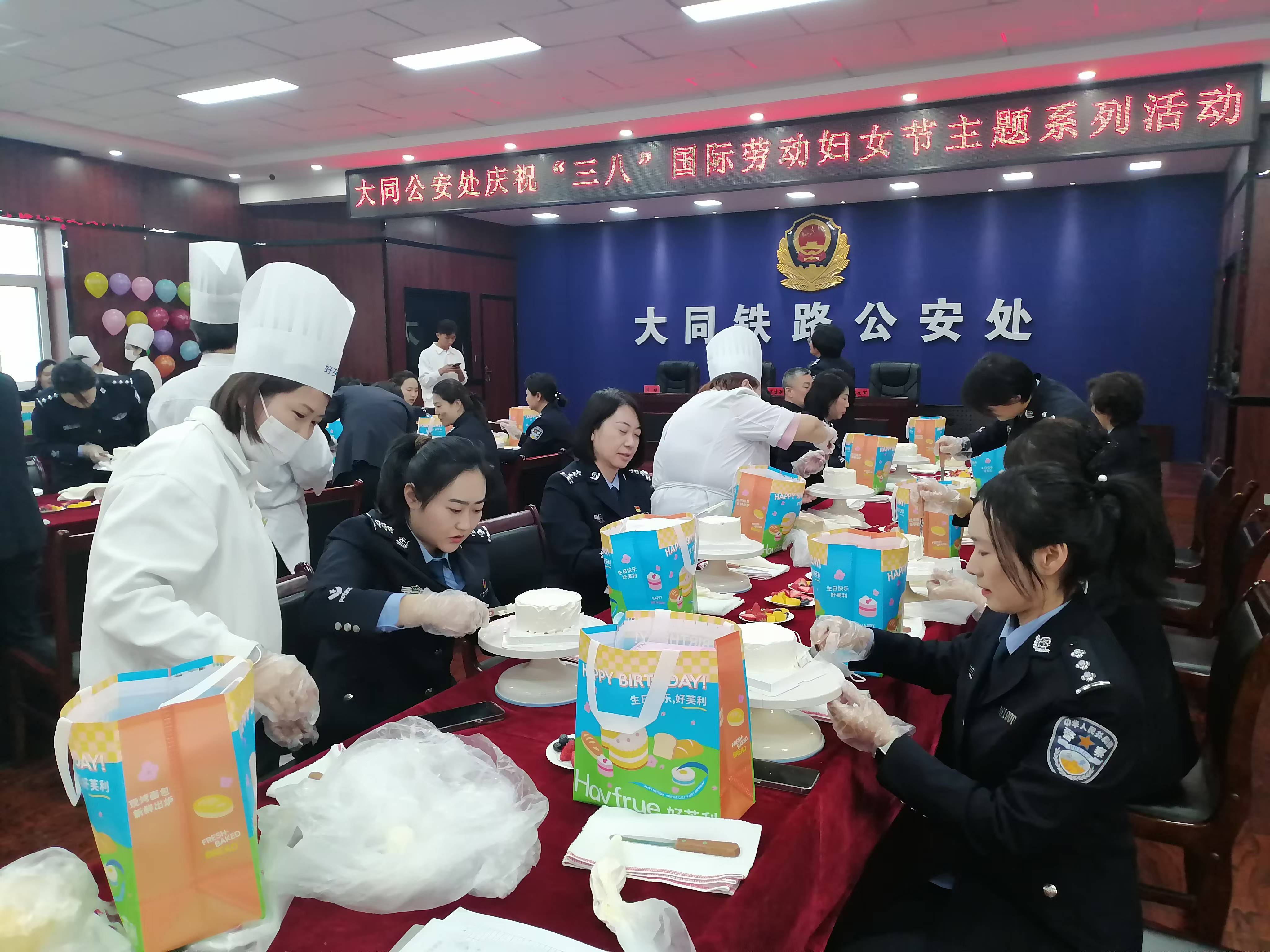 组织部长玩公安局长组织部长与公安局长，权力交织下的职责与挑战-第2张图片