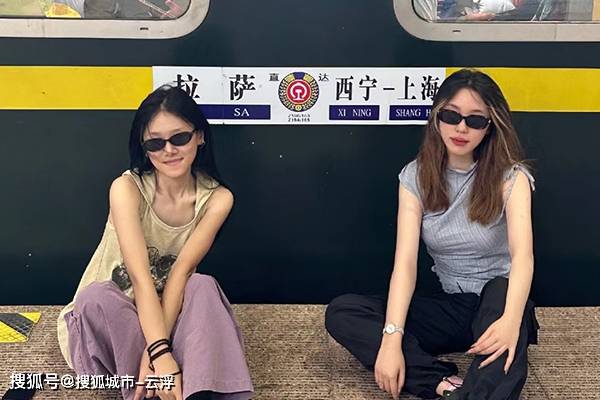 妈妈的朋友——一线体验完整视频中的字版故事