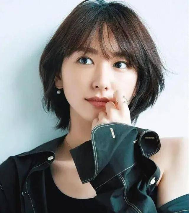 日本美女有色探索日本美女的多彩魅力-第2张图片