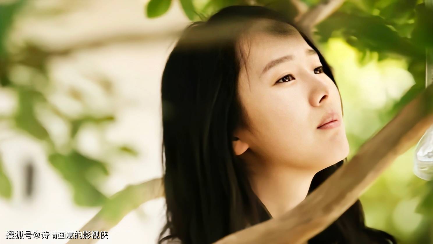 色情男女，探索现代爱情与道德的边界-第2张图片