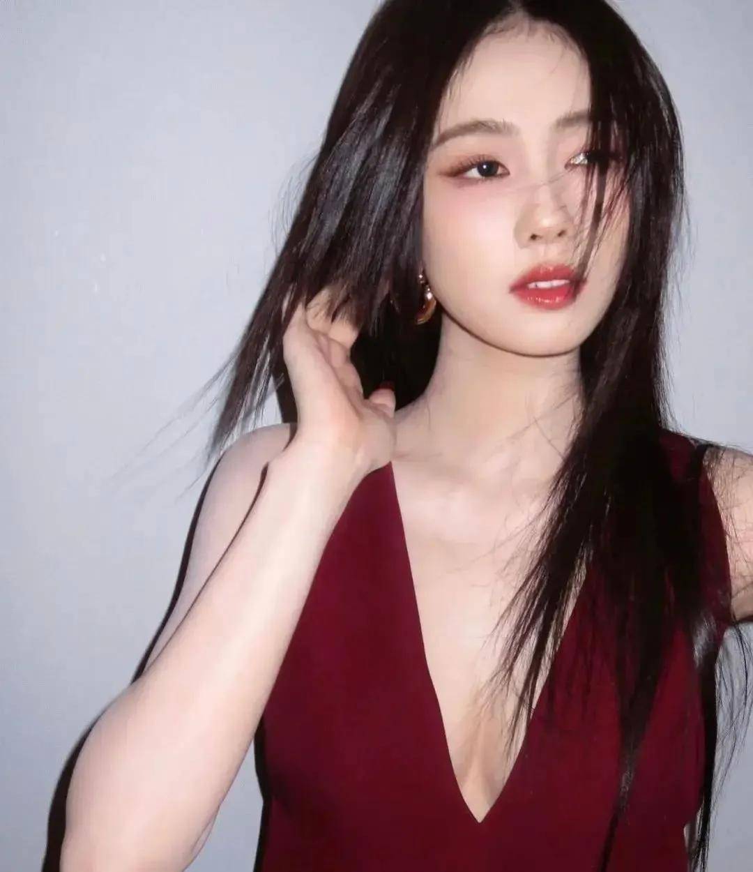 名模女优，时尚界的璀璨之星-第3张图片