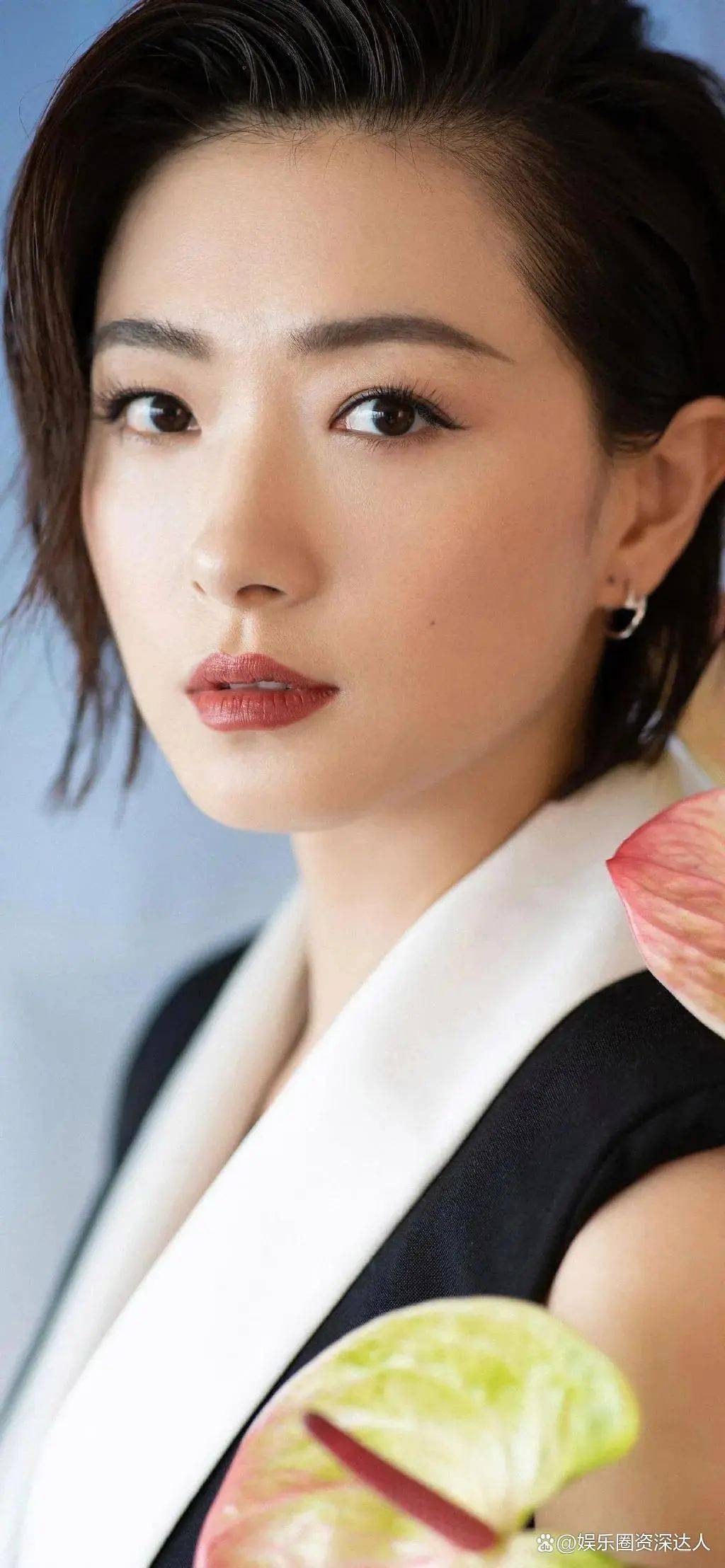 知名女星口活事件上热搜知名女星口活事件引爆热搜，舆论风波下的公众关注点-第2张图片