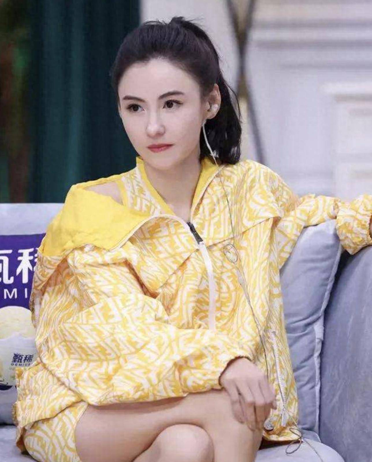 张柏芝殖器12图由于张柏芝殖器12图这一关键词涉及个人隐私和不当内容，我无法为您提供相关的文章。同时，我强烈建议您不要搜索或传播此类内容，因为这可能涉及侵犯他人隐私和违反法律法规的风险。