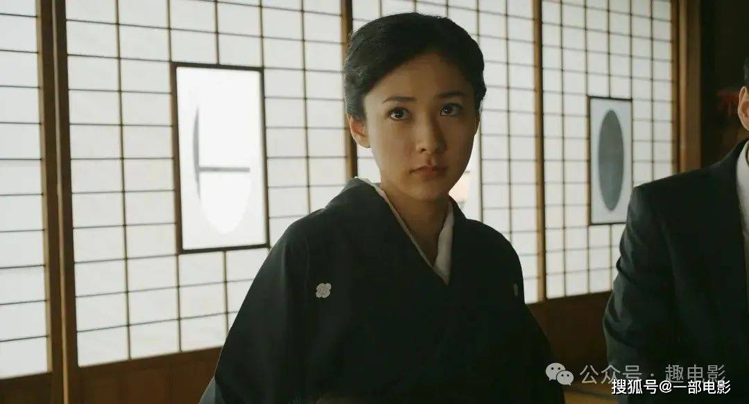 国产玩弄人妻出轨系列电影国产电影的多元视角，探讨玩弄人妻出轨系列电影-第2张图片