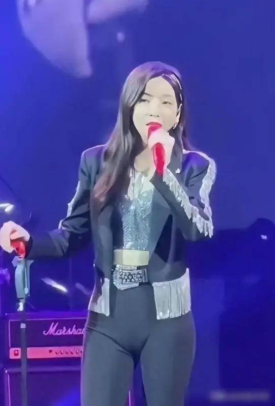 美女的隐私是哪美女的隐私，探索与尊重的微妙平衡