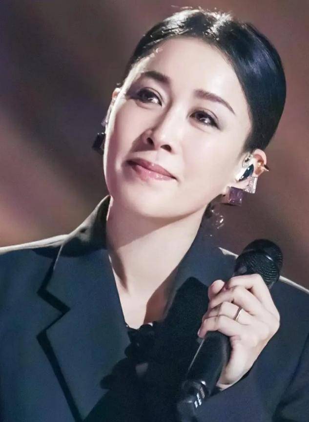 那英因为什么出名那英别名探源，为何称其为那鸡-第3张图片
