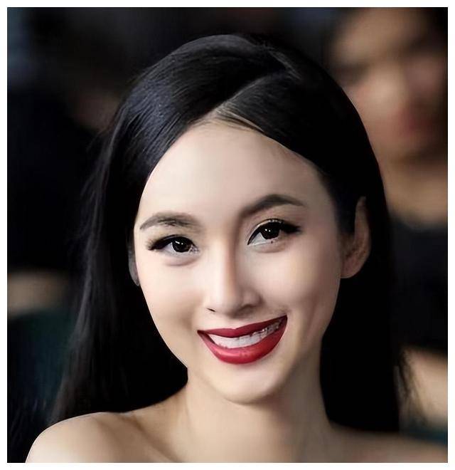 大胆人妖大胆人妖，勇敢面对生活的多彩群体