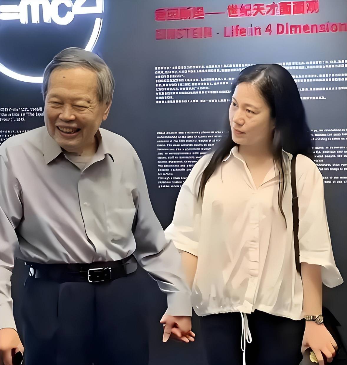 翁帆产下一子多大了翁帆喜得贵子，四岁萌娃降临-第1张图片
