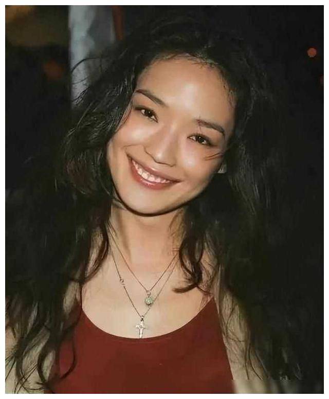 舒淇早期写真集在哪里舒淇早期写真集，时光中的美丽印记-第2张图片
