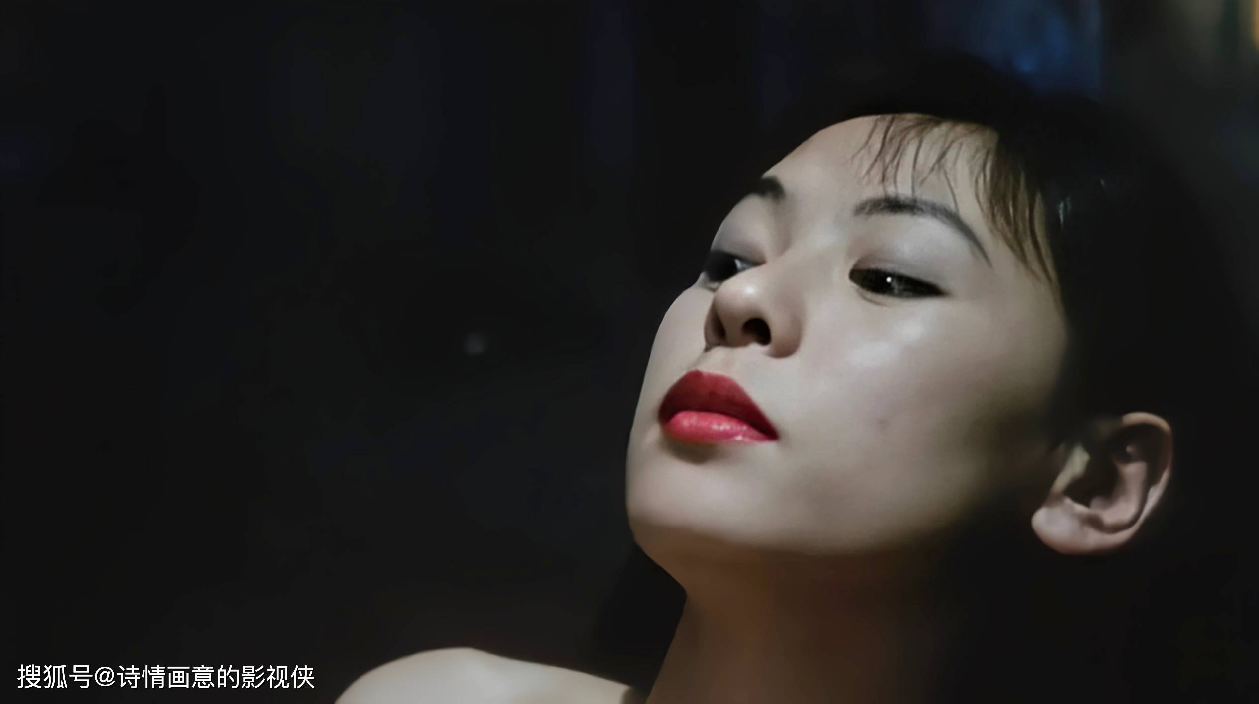 凌晨三点看的电影，深夜的独特魅力-第2张图片