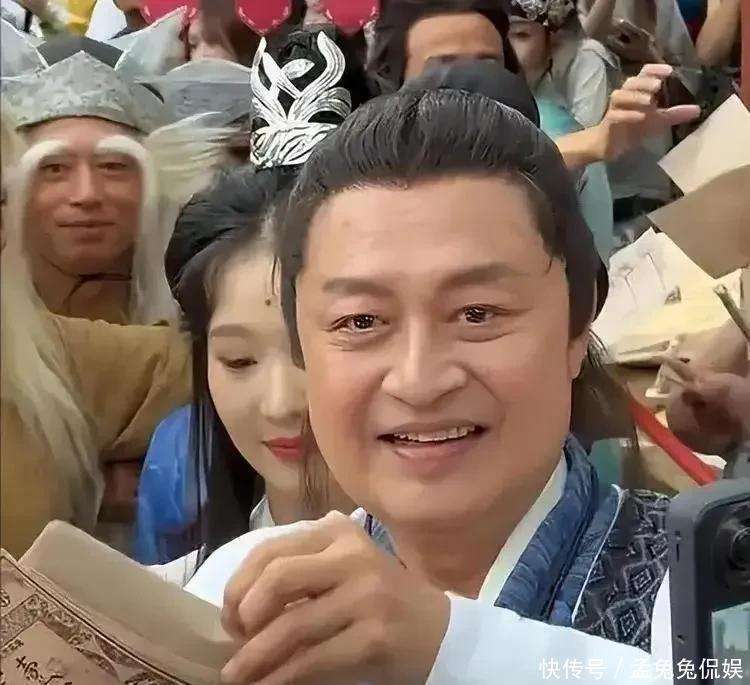 星空无痕mv免费视频观看乡村生活星空无痕，一部值得观看的免费MV视频-第2张图片