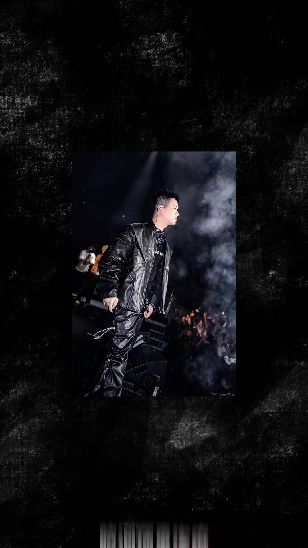 十八岁rapper潮水欢迎您欢迎十八岁Rapper，潮水涌动青春之歌