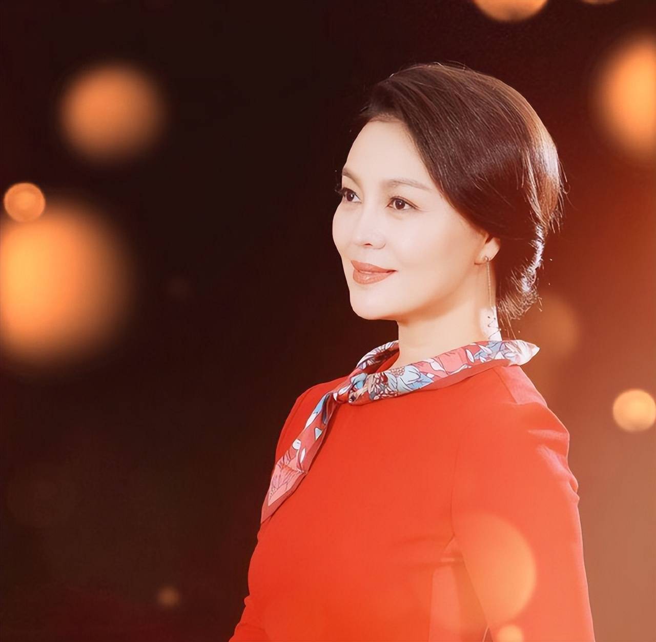 妈妈的朋友，四线在完整有限公司的精彩故事