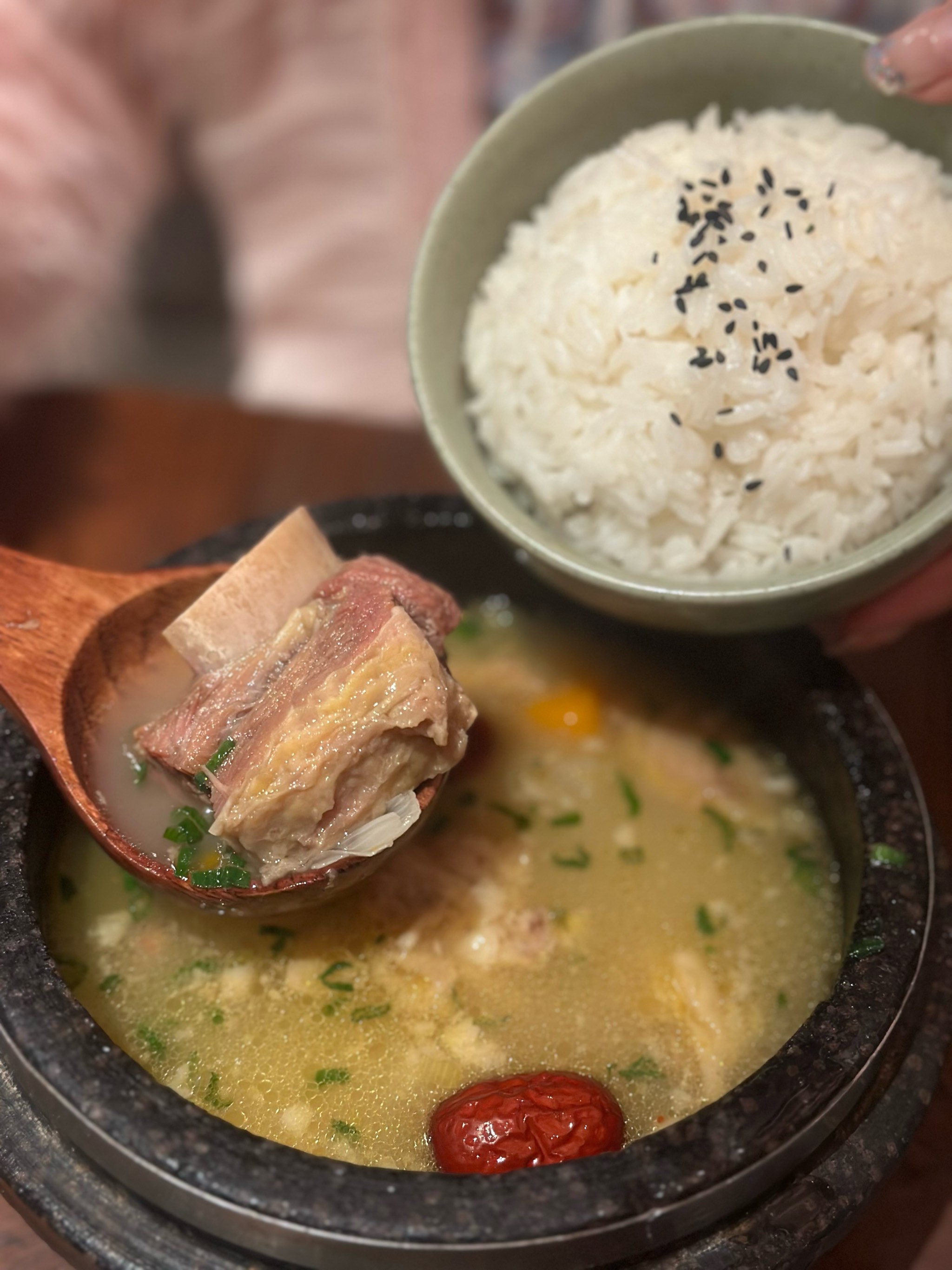善良的嫂子3字巴巴鱼汤饭惹人妈妈多够不善良的嫂子与巴巴鱼汤饭