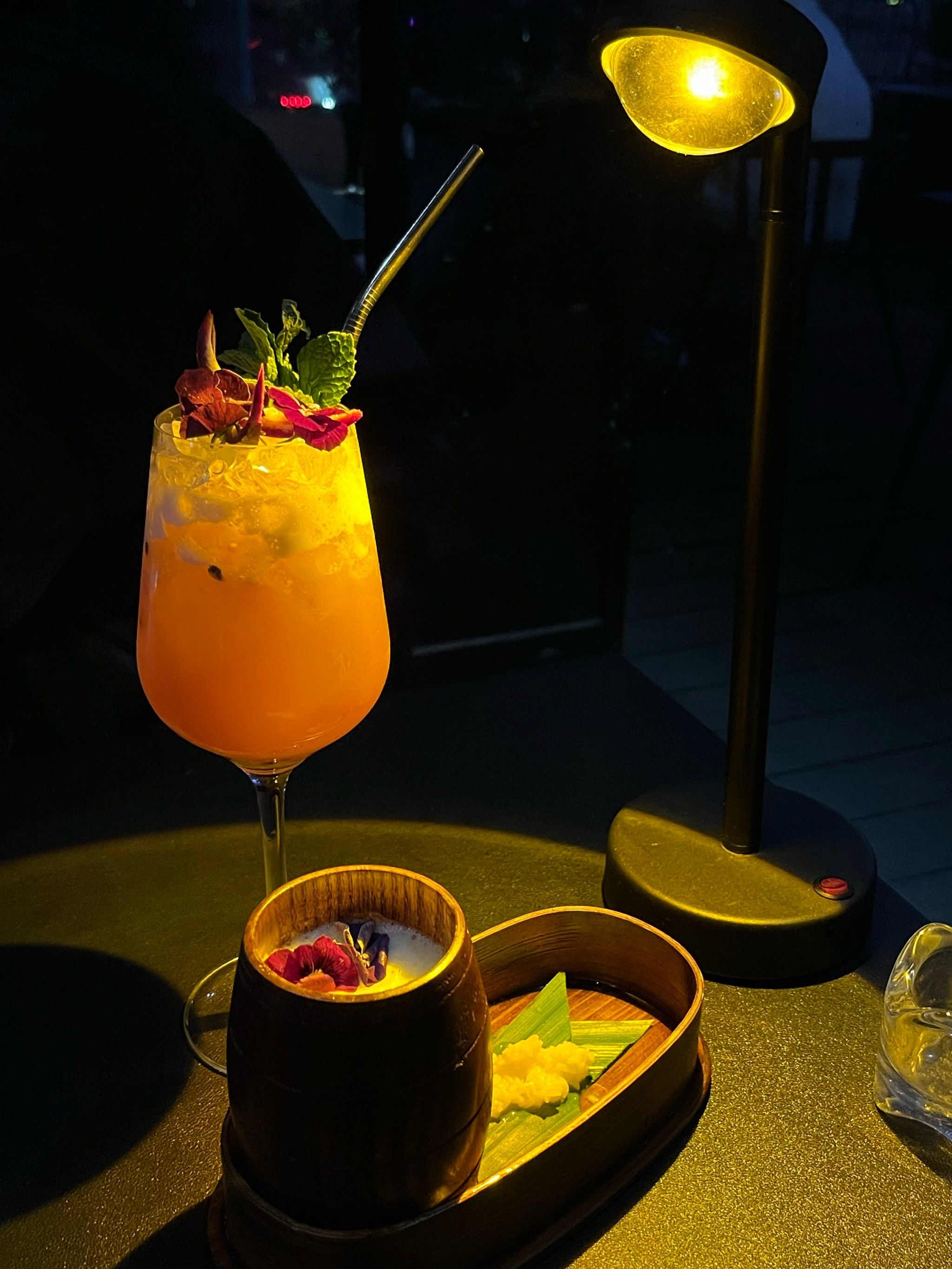 天天躁夜夜躁狠狠夜夜夜夜激情，天天躁、狠狠的夜晚