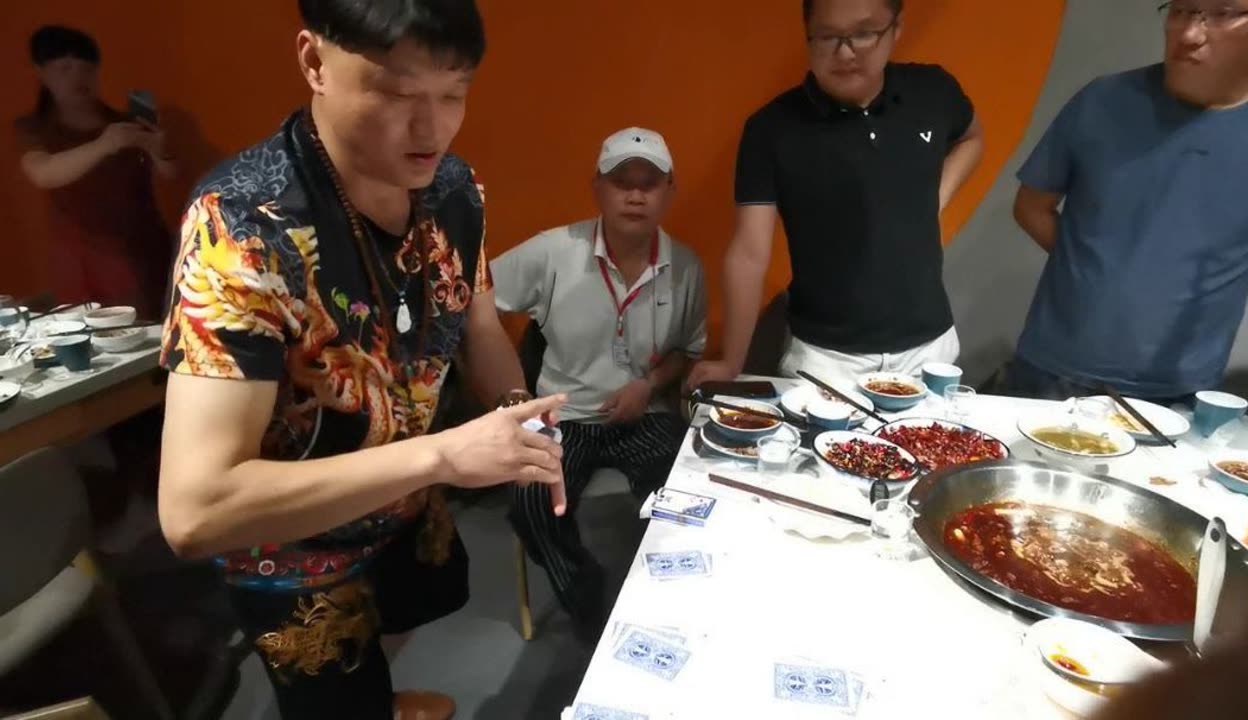 车里打扑克又疼又叫原声车里打扑克，一次难忘的体验-第3张图片