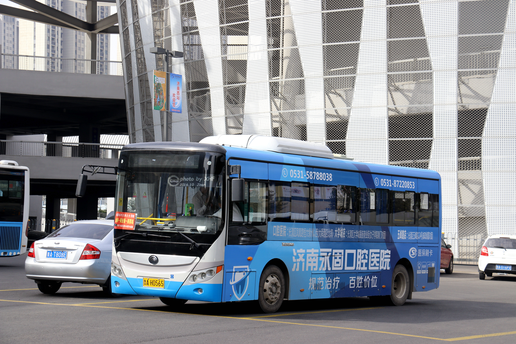 公车之上的文明呼唤