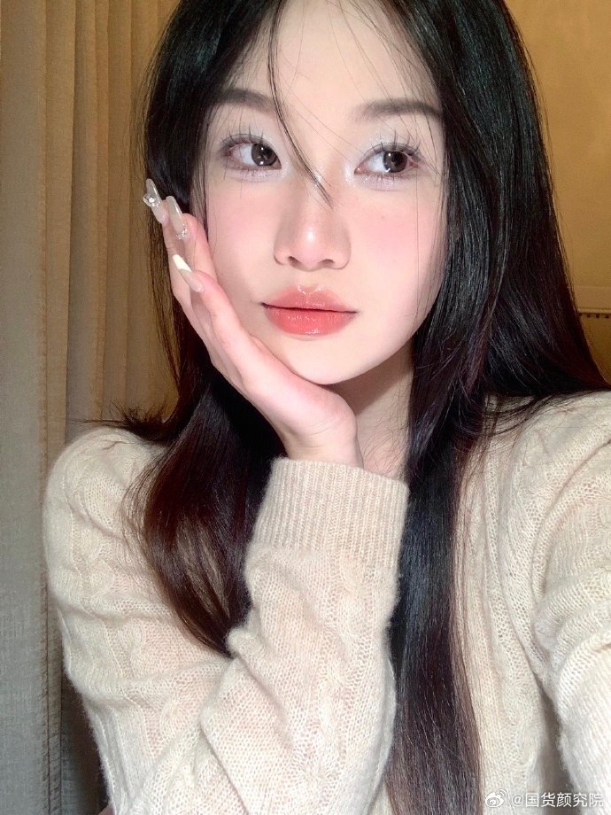 宝贝的妆容魅力——今日惊艳之我见-第3张图片