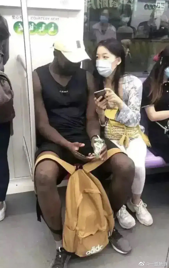 黑人的粗大蘑菇头，一种文化与个性的表达