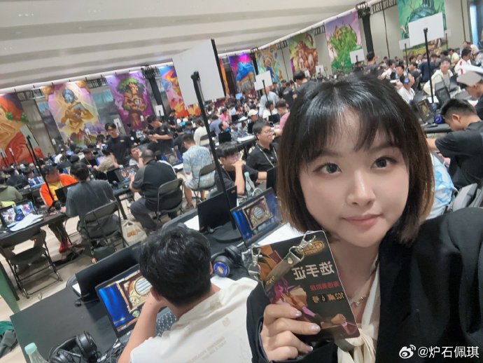 炉石传说黄金公开赛，荣耀之战的舞台-第2张图片
