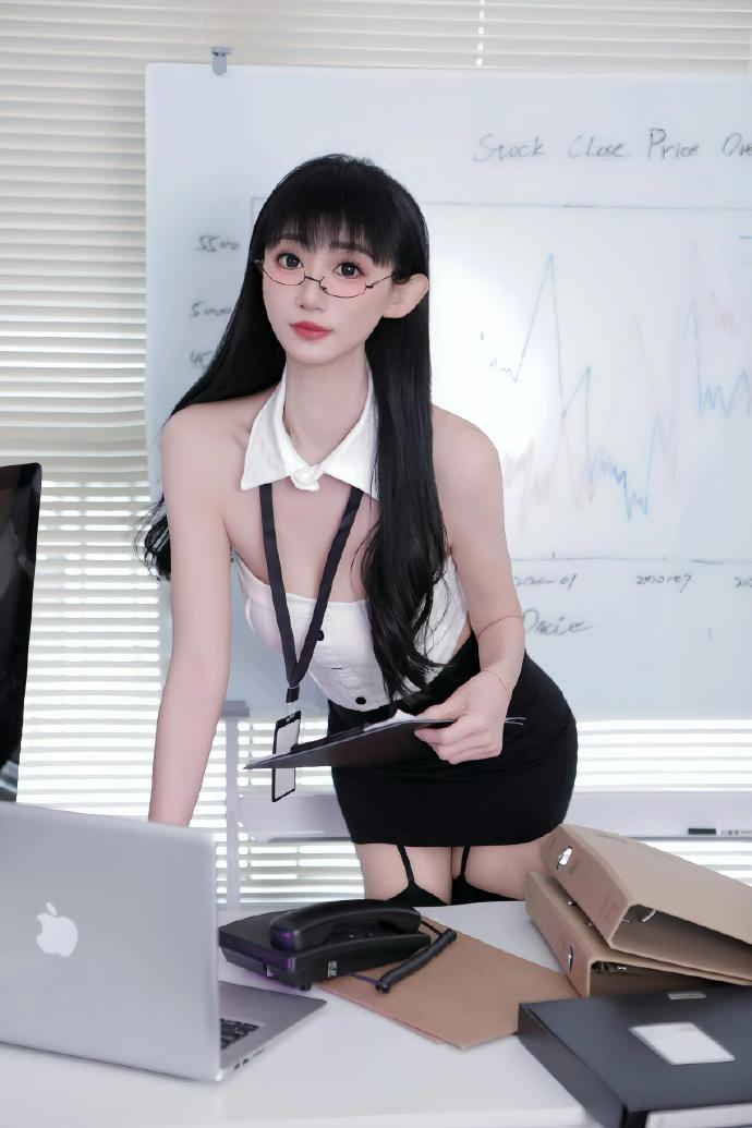 办公室内玩弄娇喘秘书的在线观看现象分析-第3张图片