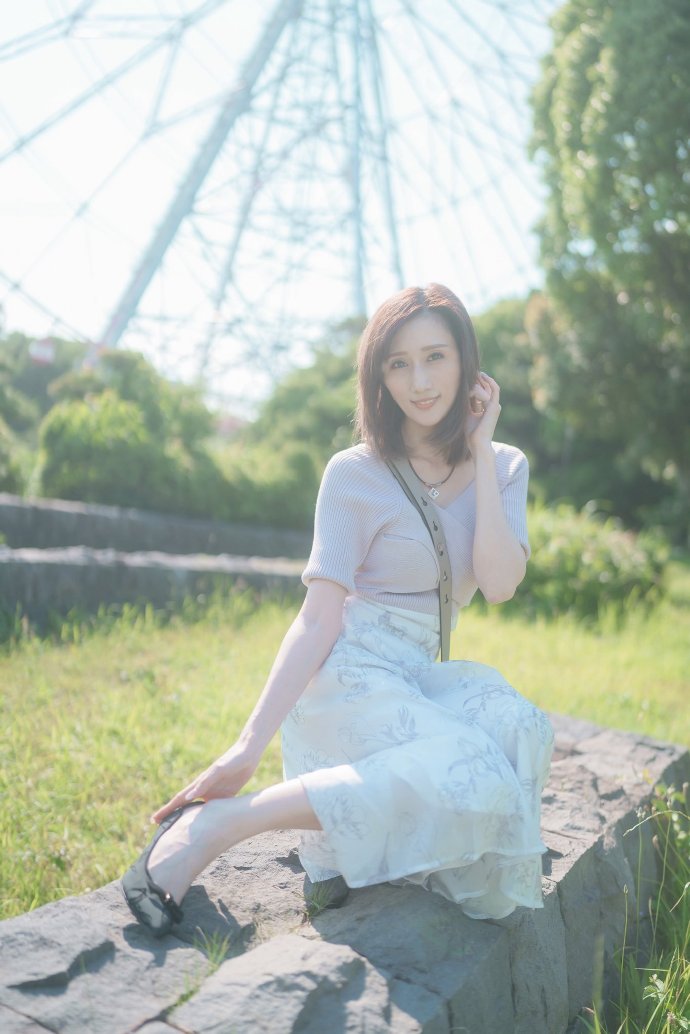 京香julia BT种子探索京香Julia与Bomn026的魅力世界-第2张图片