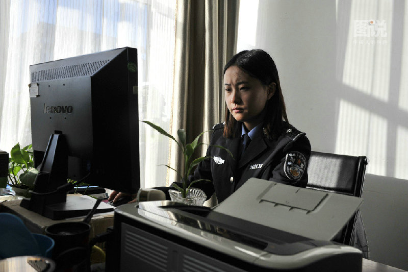 老马阿飞大哥警察网记者张津瑜视频观看指南