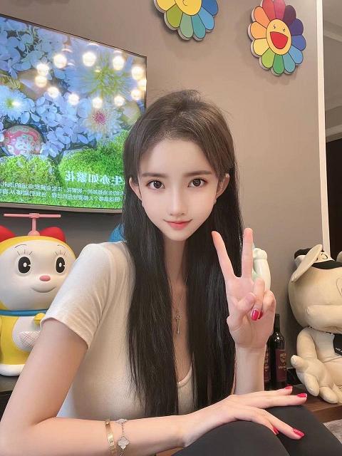 菠萝菠萝蜜，免费观看高清视频的乐趣-第1张图片