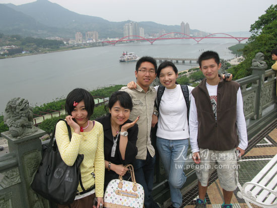 浪妇粗口叫床的背后