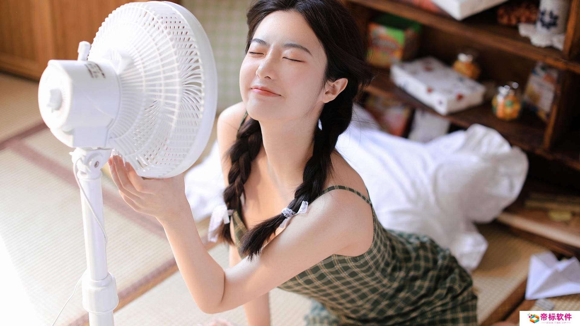 网曝吃瓜 独家黑料 每日吃瓜每日吃瓜，独家黑料——网络时代的娱乐新风尚-第2张图片