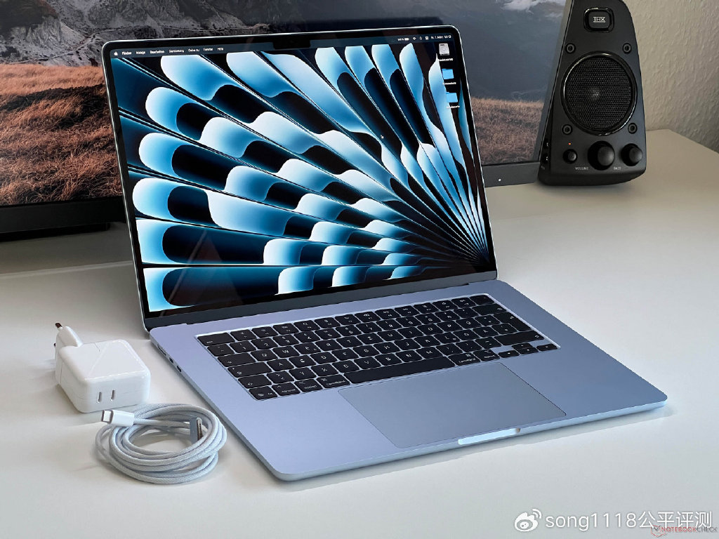18-19岁大学生的必备神器，全新一代的MACBOOK AIR-第3张图片
