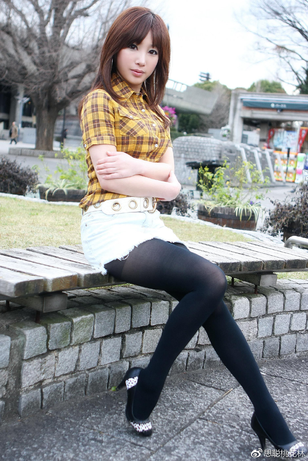 樱井莉亚美甲樱井莉亚内涵图，探索美丽与深度的视觉盛宴