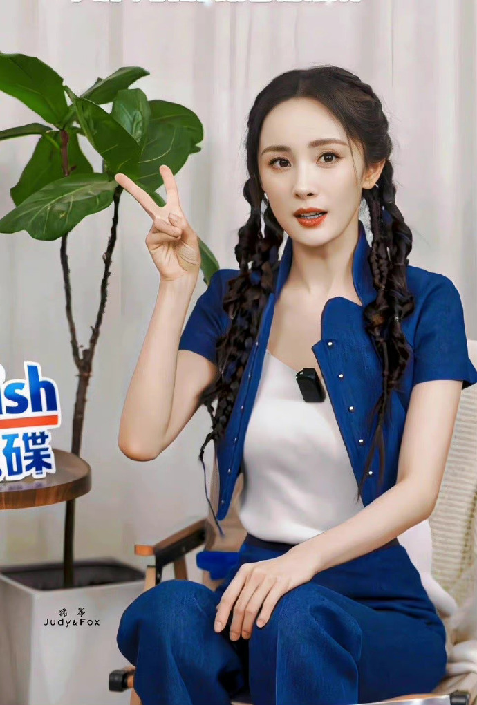 探索网络世界中的免费直播，寻找无污染的直播内容-第2张图片